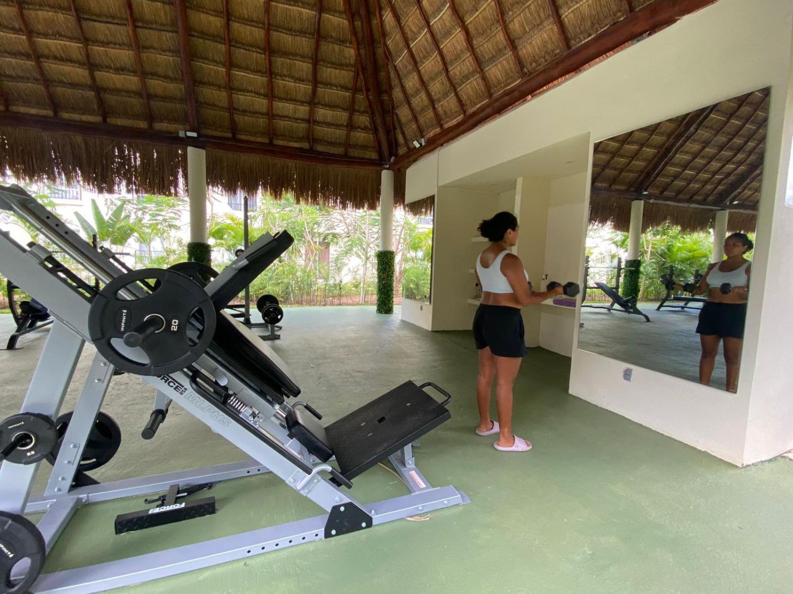 Love Vacations Tulum Exterior foto